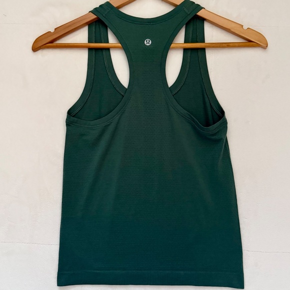 Lululemon Swiftly Tech Tank Race Length, Medium Forest, Size 2 - Picture 3 of 12